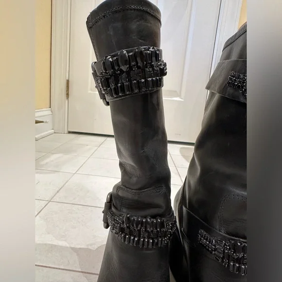 Vera Wang Lavender Label Jeweled Moto Boots - Size 6 - Picture 5 of 8